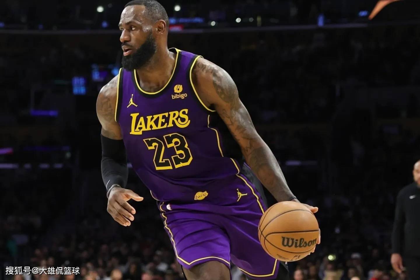 爱游戏资讯中心-刷新纪录引爆全场！，库里意外战胜皇家马德里气势如虹延续的简单介绍